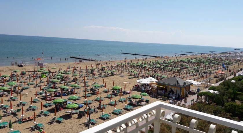 Hotel Bellariva Lido di Jesolo Ngoại thất bức ảnh