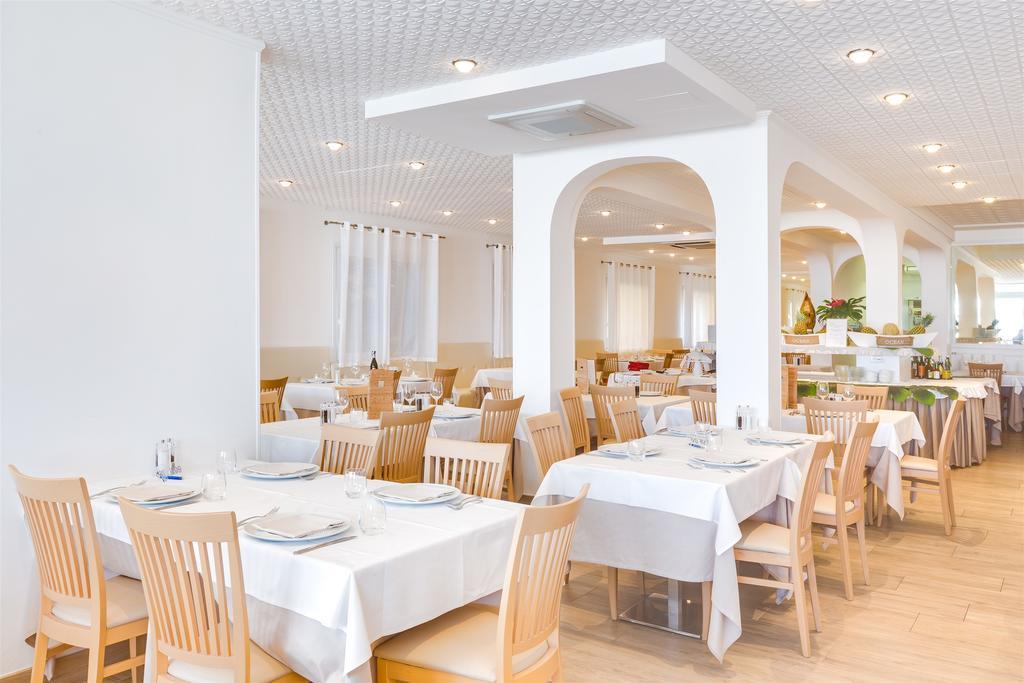 Hotel Bellariva Lido di Jesolo Ngoại thất bức ảnh